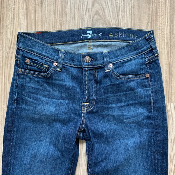 7 For All Mankind- The Mid-Rise Skinny Sz. 27 - Picture 3 of 3